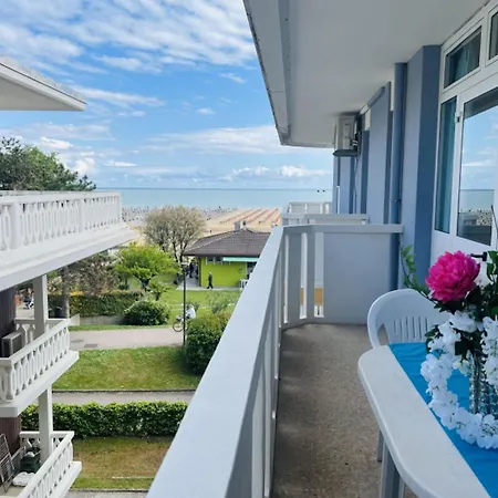 Апартаменты Seafront - Beahost *