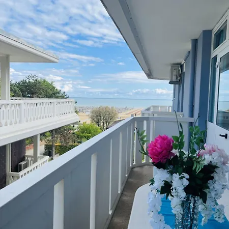 Appartamento Seafront - Beahost *