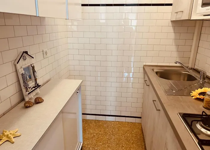 Seafront - Beahost *